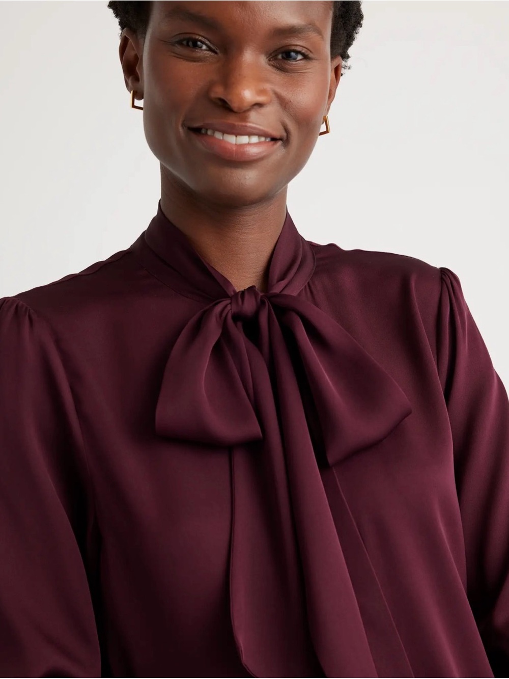 🆕 QUINCE Washable Stretch Silk Tie Neck Blouse - Picture 4 of 14